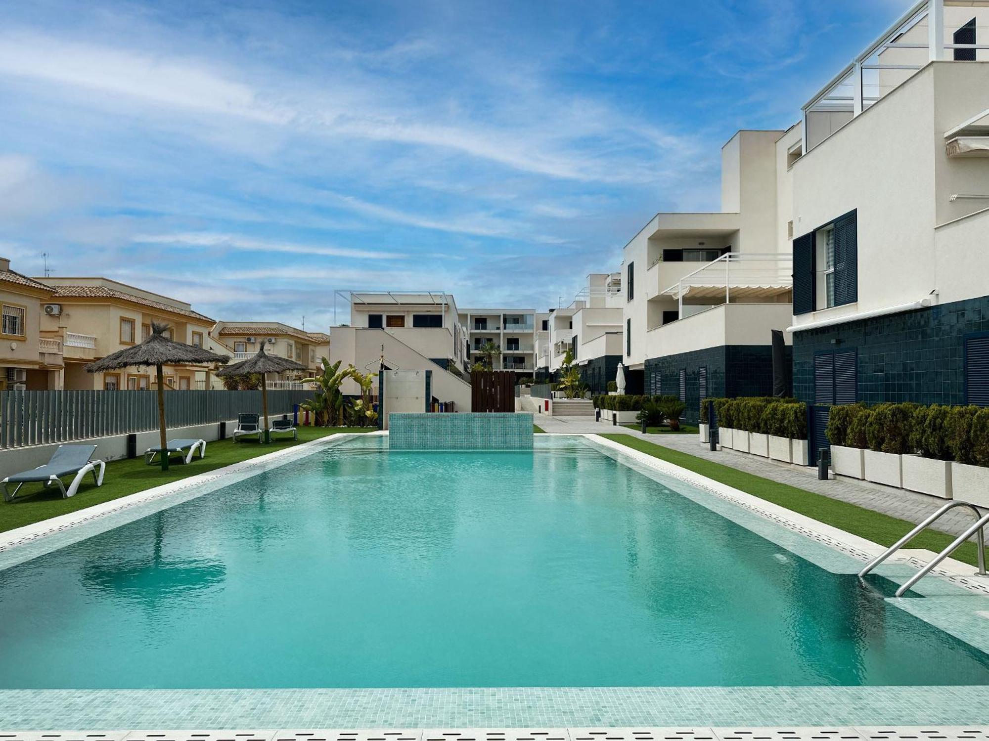 Turquesa Del Mar - Sun & Beach & Golf & Bike - Large Terrace Ground-Floor Spanish Apartment Dehesa de Campoamor  Buitenkant foto
