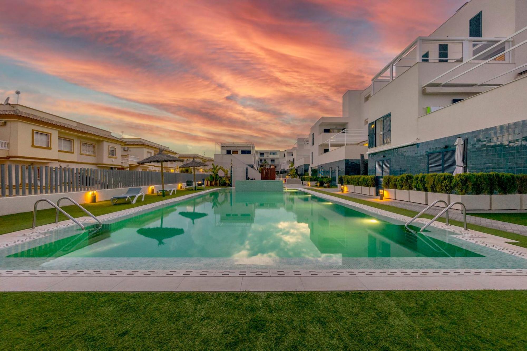 Turquesa Del Mar - Sun & Beach & Golf & Bike - Large Terrace Ground-Floor Spanish Apartment Dehesa de Campoamor  Buitenkant foto